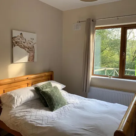 Secluded Hilltop Hideaway! Holiday home