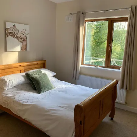 Secluded Hilltop Hideaway! Westport