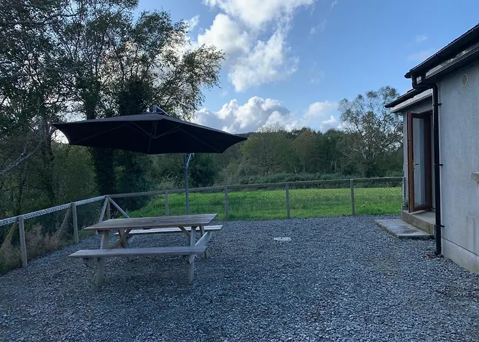 Secluded Hilltop Hideaway! * Westport