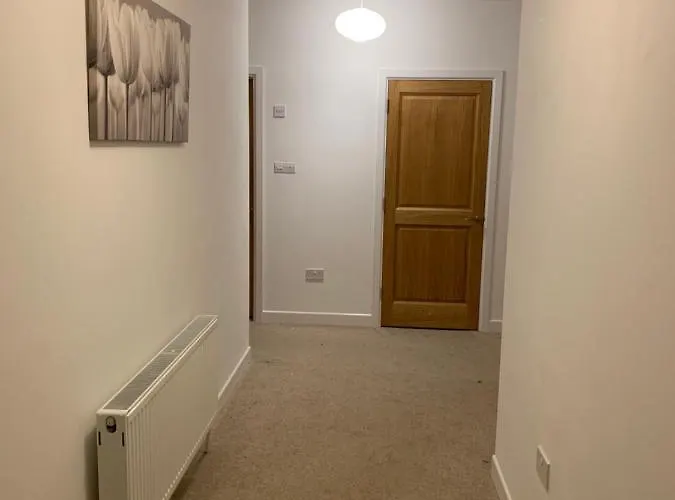 Secluded Hilltop Hideaway! * Westport