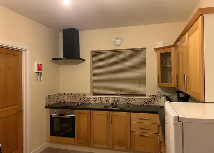 Secluded Hilltop Hideaway! *