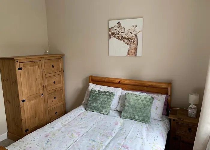 Secluded Hilltop Hideaway! *