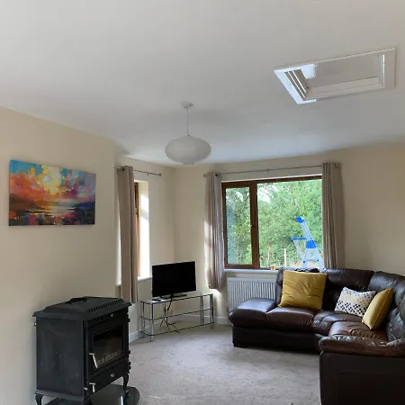 בית נופש Secluded Hilltop Hideaway! ווסטפורט