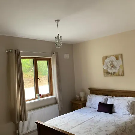 בית נופש Secluded Hilltop Hideaway! *