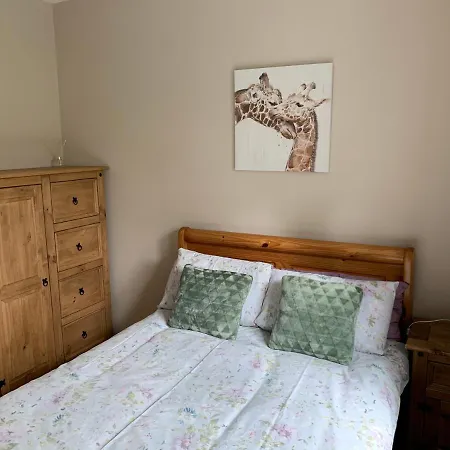 Secluded Hilltop Hideaway! *