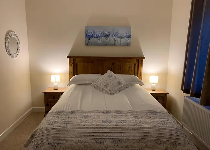 Secluded Hilltop Hideaway! *